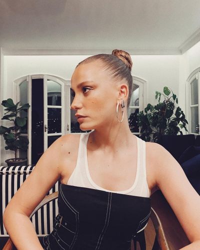 Serenay Sarıkaya seksi ifşa fotoğrafı 69343