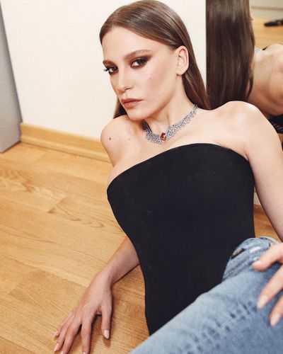 Serenay Sarıkaya seksi ifşa fotoğrafı 69308