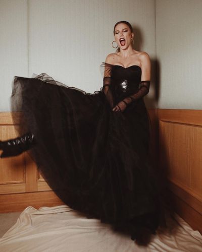 Serenay Sarıkaya seksi ifşa fotoğrafı 69290