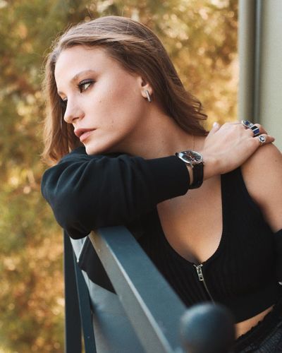 Serenay Sarıkaya seksi ifşa fotoğrafı 69276