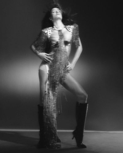 Serenay Sarıkaya seksi ifşa fotoğrafı 1218