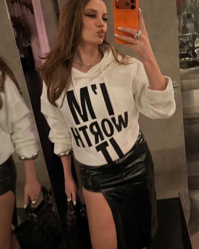 Serenay Sarıkaya seksi ifşa fotoğrafı 1235