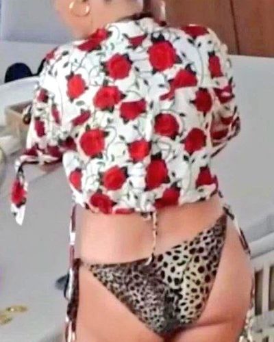 Serenay Sarıkaya seksi ifşa fotoğrafı 1246