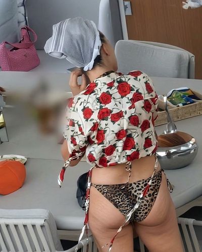 Serenay Sarıkaya seksi ifşa fotoğrafı 323