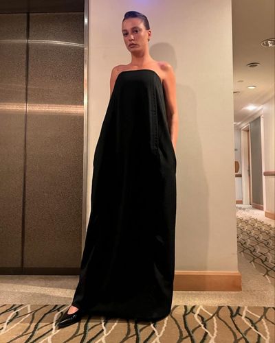 Serenay Sarıkaya seksi ifşa fotoğrafı 70221