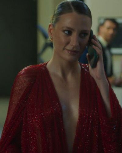 Serenay Sarıkaya seksi ifşa fotoğrafı 70220