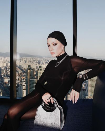 Serenay Sarıkaya seksi ifşa fotoğrafı 70123