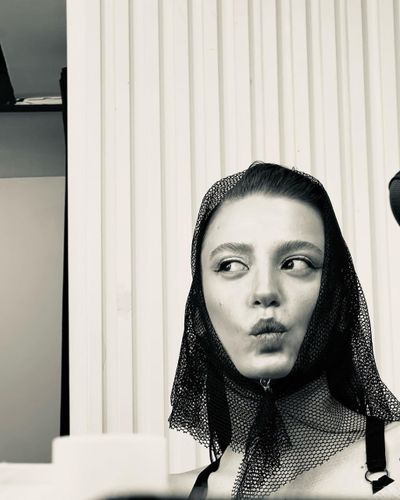 Serenay Sarıkaya seksi ifşa fotoğrafı 70068