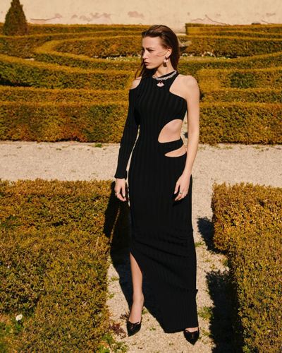 Serenay Sarıkaya seksi ifşa fotoğrafı 70015