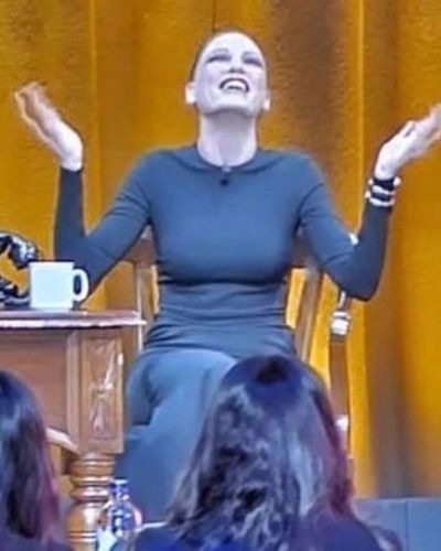 Serenay Sarıkaya seksi ifşa fotoğrafı 70014