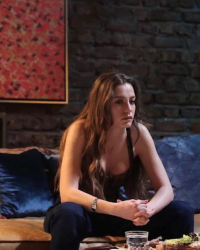 Serenay Sarıkaya seksi ifşa fotoğrafı 70001