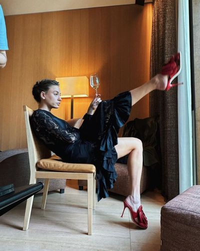 Serenay Sarıkaya seksi ifşa fotoğrafı 69986