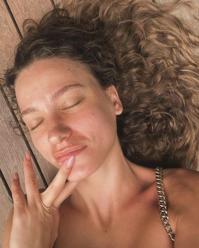Serenay Sarıkaya seksi ifşa fotoğrafı 69978