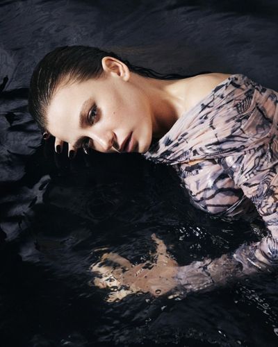 Serenay Sarıkaya seksi ifşa fotoğrafı 69971