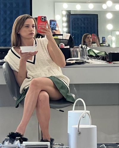 Serenay Sarıkaya seksi ifşa fotoğrafı 69950