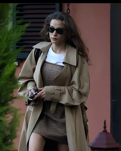 Serenay Sarıkaya seksi ifşa fotoğrafı 69932