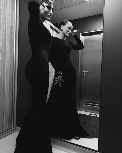 Serenay Sarıkaya seksi ifşa fotoğrafı 69886