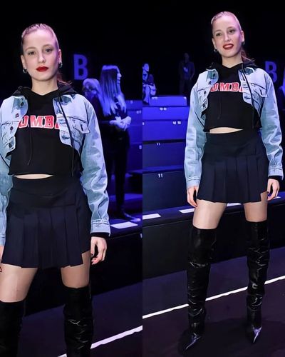 Serenay Sarıkaya seksi ifşa fotoğrafı 69836