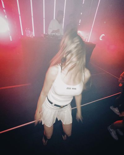 Serenay Sarıkaya seksi ifşa fotoğrafı 69810