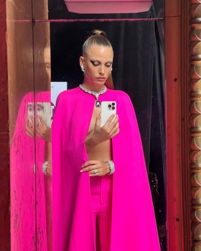 Serenay Sarıkaya seksi ifşa fotoğrafı 69782