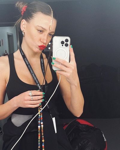 Serenay Sarıkaya seksi ifşa fotoğrafı 69767
