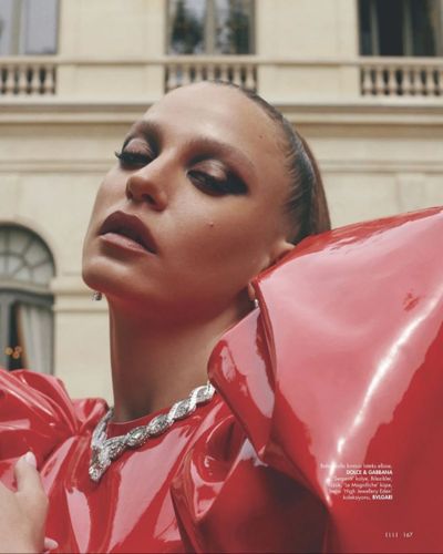 Serenay Sarıkaya seksi ifşa fotoğrafı 69752