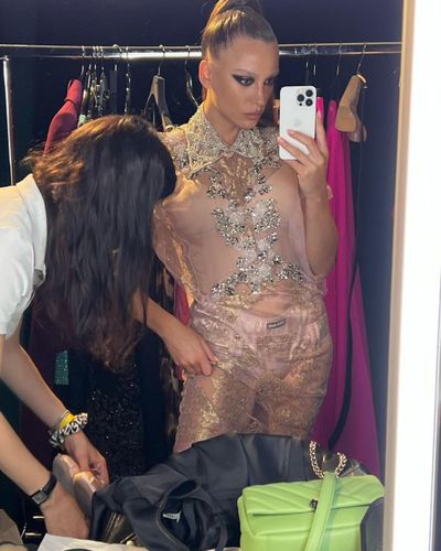 Serenay Sarıkaya seksi ifşa fotoğrafı 69748
