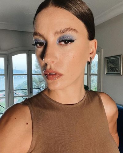 Serenay Sarıkaya seksi ifşa fotoğrafı 69693