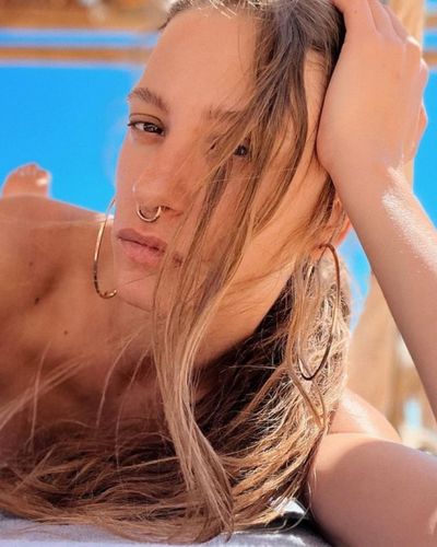 Serenay Sarıkaya seksi ifşa fotoğrafı 69642