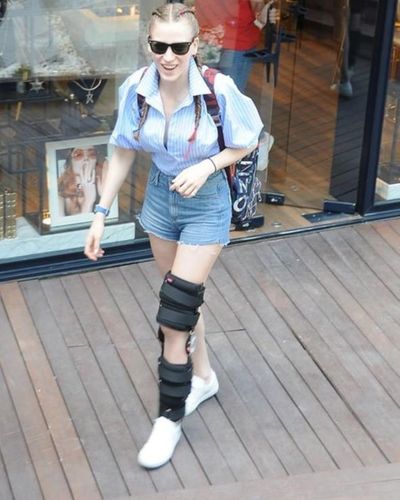 Serenay Sarıkaya seksi ifşa fotoğrafı 69630