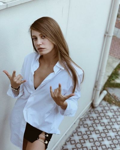 Serenay Sarıkaya seksi ifşa fotoğrafı 69627