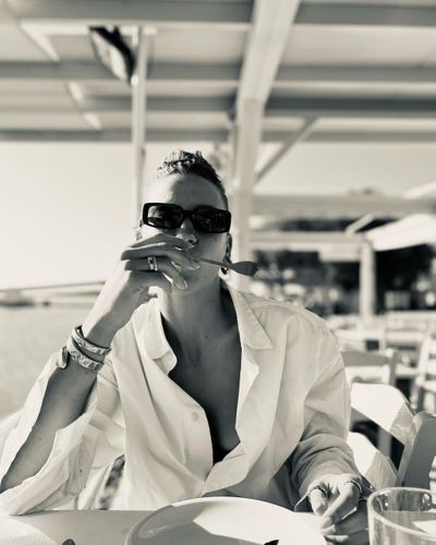 Serenay Sarıkaya seksi ifşa fotoğrafı 69579
