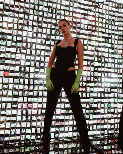 Serenay Sarıkaya seksi ifşa fotoğrafı 69573