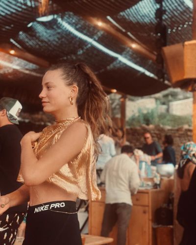 Serenay Sarıkaya seksi ifşa fotoğrafı 69532