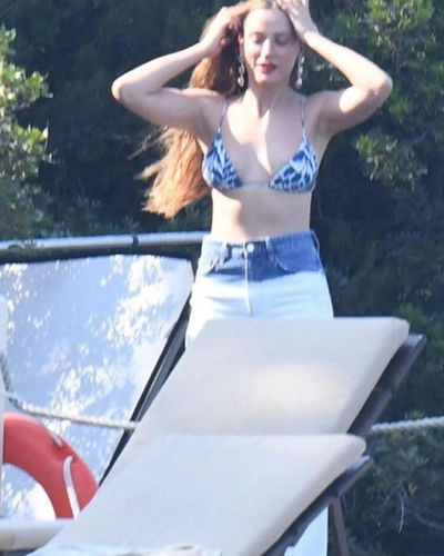 Serenay Sarıkaya seksi ifşa fotoğrafı 69460