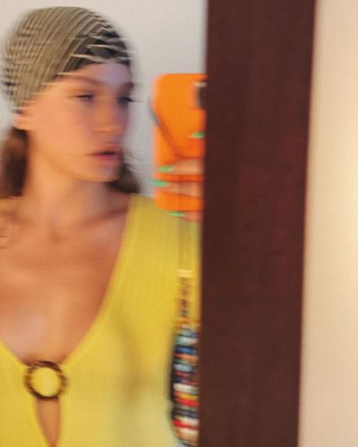 Serenay Sarıkaya seksi ifşa fotoğrafı 69439