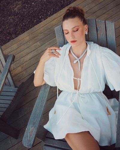 Serenay Sarıkaya seksi ifşa fotoğrafı 69437