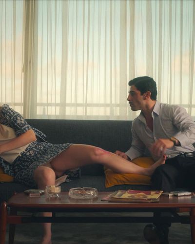 Serra Arıtürk seksi ifşa fotoğrafı 16 — Kulüp (2021)