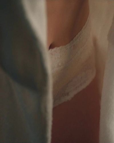 Serra Arıtürk seksi ifşa fotoğrafı 4 — Kulüp (2021)