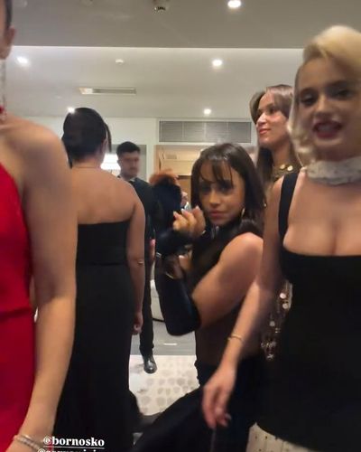 Serra Pirinç seksi ifşa fotoğrafı 218