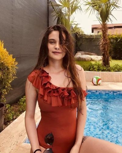 Serra Pirinç seksi ifşa fotoğrafı 36