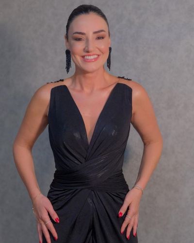 Sevcan Orhan seksi ifşa fotoğrafı 6