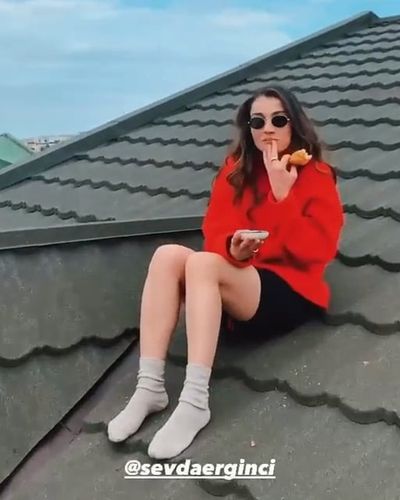 Sevda Erginci seksi ifşa fotoğrafı 68984