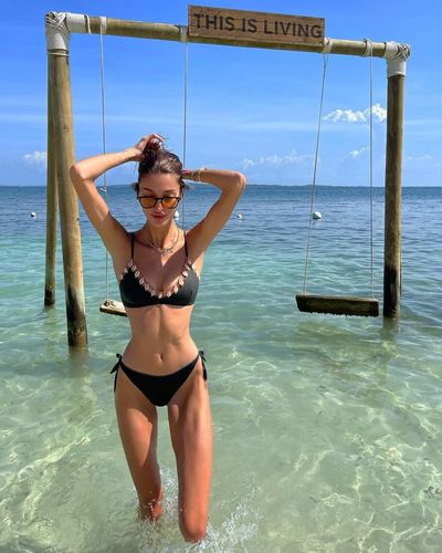 Şevval Şahin seksi ifşa fotoğrafı 420