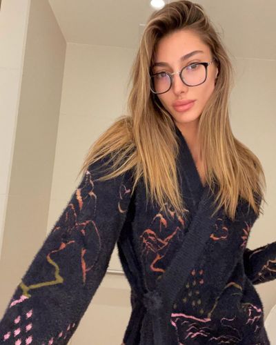 Şevval Şahin seksi ifşa fotoğrafı 90
