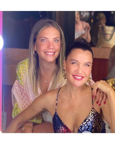 Şevval Sam seksi ifşa fotoğrafı 103
