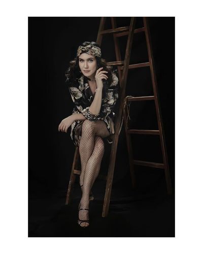 Şevval Sam seksi ifşa fotoğrafı 130