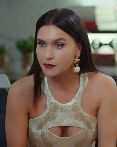 Şevval Sam seksi ifşa fotoğrafı 207