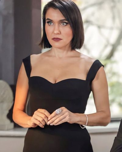 Şevval Sam seksi ifşa fotoğrafı 63