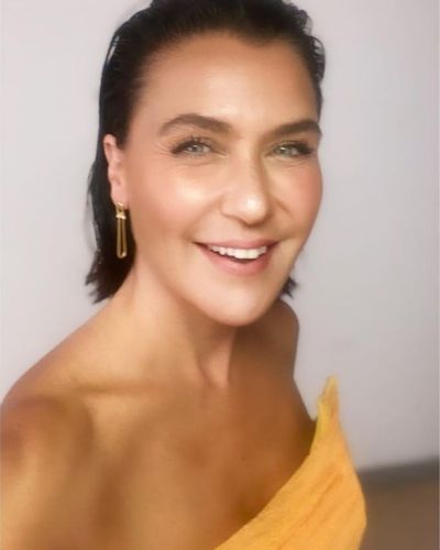 Şevval Sam seksi ifşa fotoğrafı 83